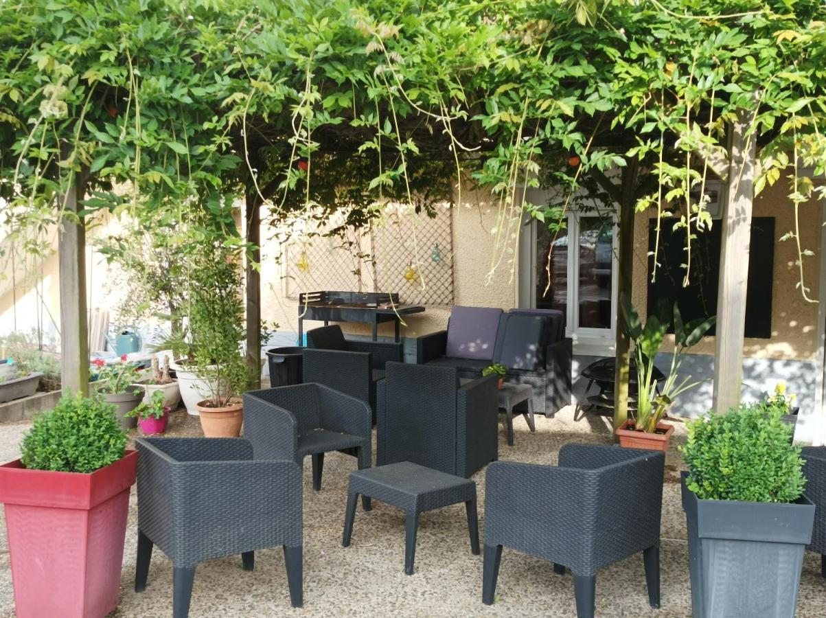 L' Auberge Campagnarde, Lourdes Poueyferre Exterior photo