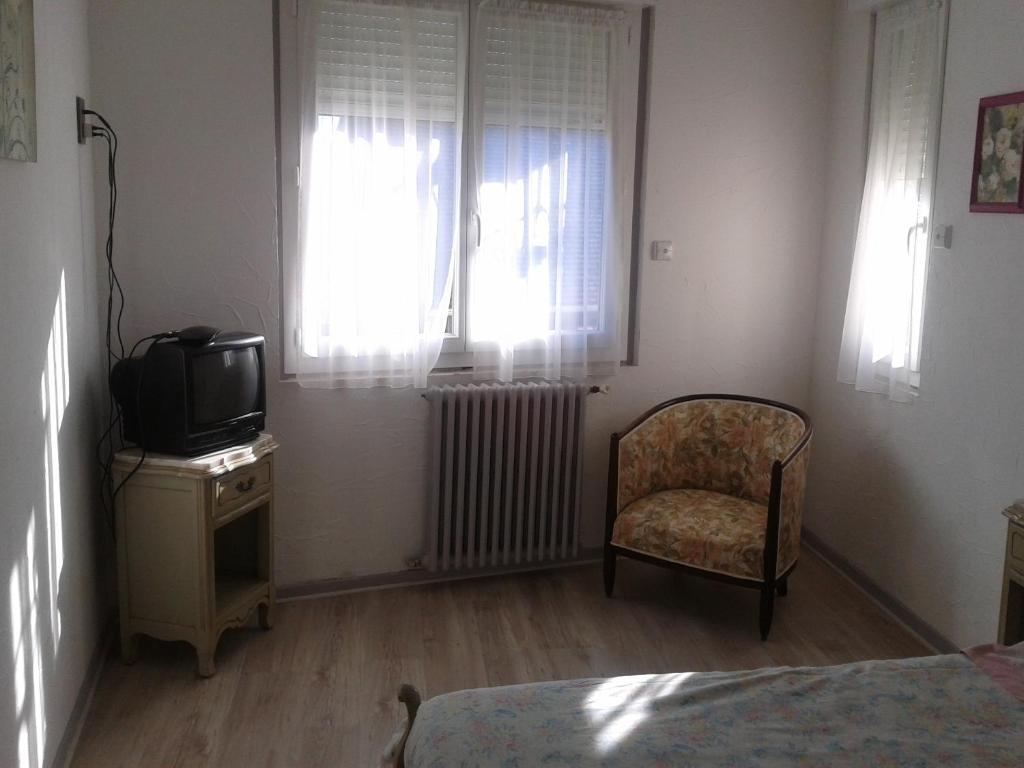 L' Auberge Campagnarde, Lourdes Poueyferre Room photo